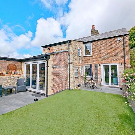 Four Priory Road, Chichester Luaran gambar